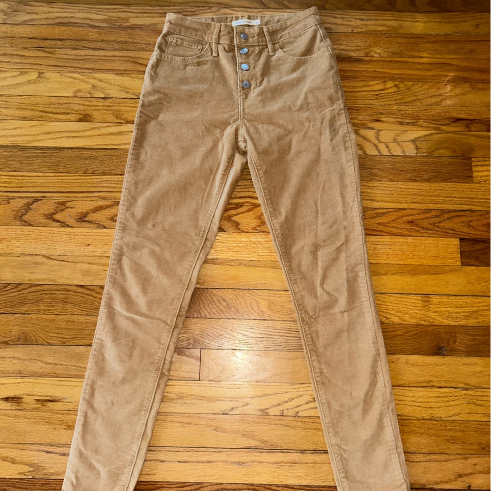 Tan Levis Jeans